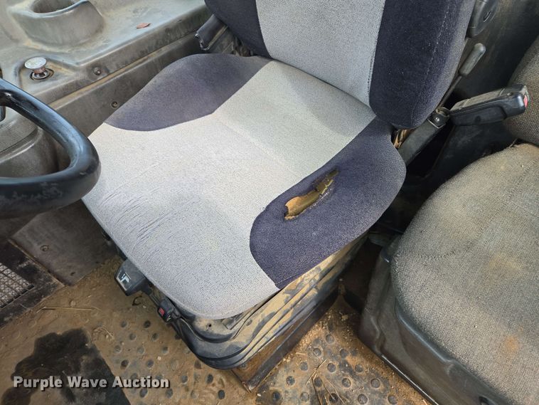 image for item EL2053 2008 Caterpillar 740 haul truck