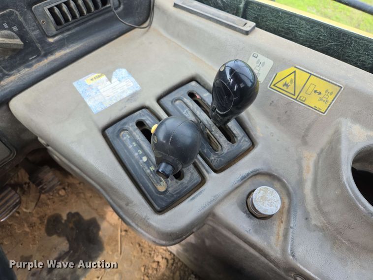 image for item EL2053 2008 Caterpillar 740 haul truck