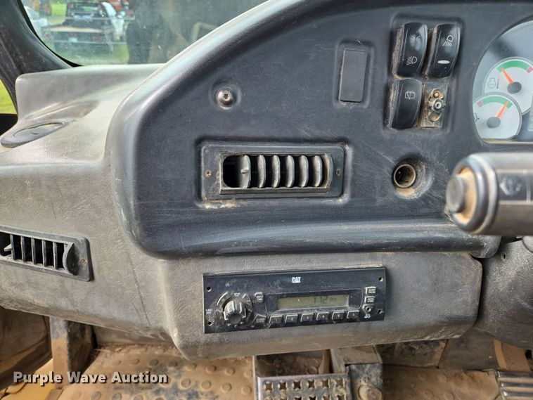 image for item EL2053 2008 Caterpillar 740 haul truck