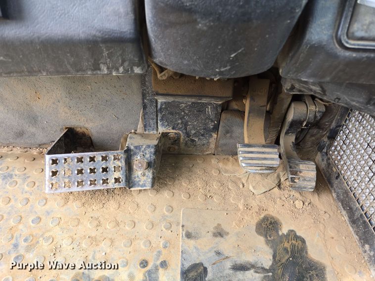 image for item EL2053 2008 Caterpillar 740 haul truck