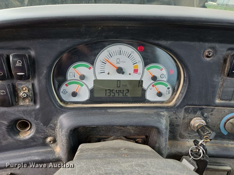 image for item EL2053 2008 Caterpillar 740 haul truck