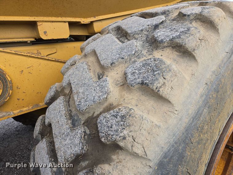 image for item EL2053 2008 Caterpillar 740 haul truck