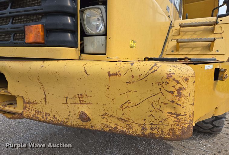 image for item EL2054 2010 Caterpillar 740 haul truck