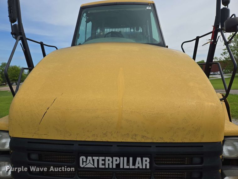 image for item EL2054 2010 Caterpillar 740 haul truck