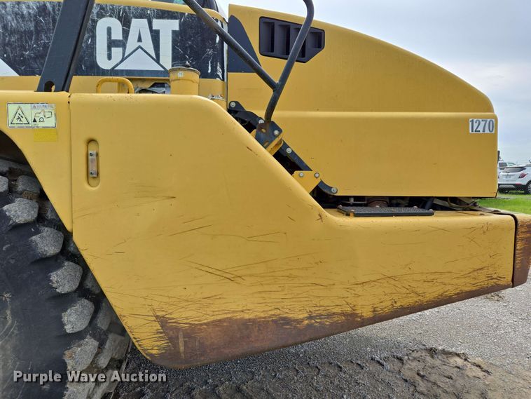 image for item EL2054 2010 Caterpillar 740 haul truck