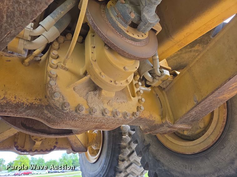 image for item EL2054 2010 Caterpillar 740 haul truck