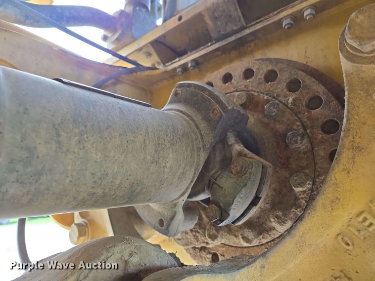 image for item EL2054 2010 Caterpillar 740 haul truck