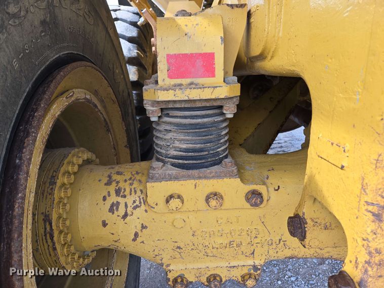 image for item EL2054 2010 Caterpillar 740 haul truck