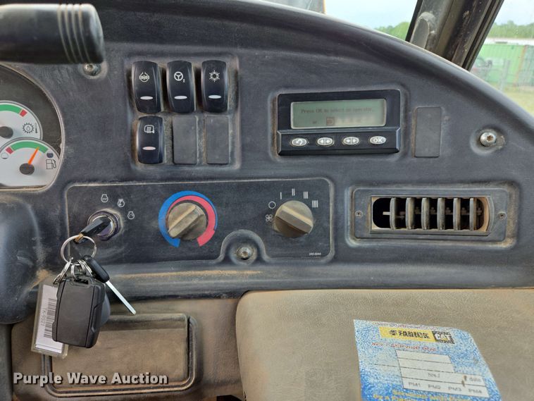 image for item EL2054 2010 Caterpillar 740 haul truck