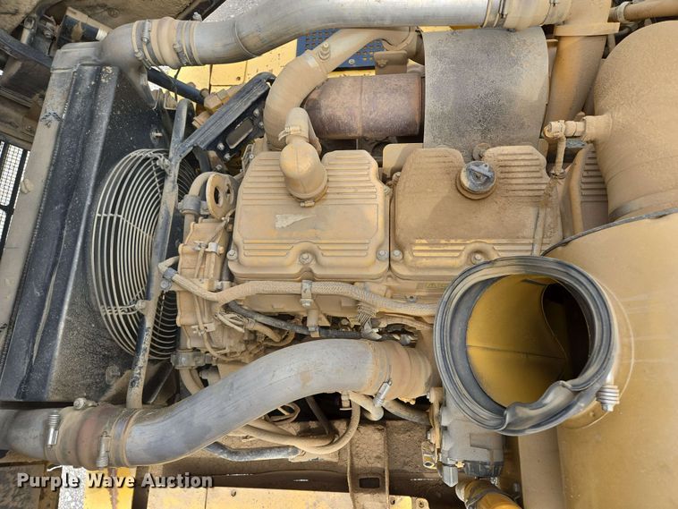 image for item EL2054 2010 Caterpillar 740 haul truck