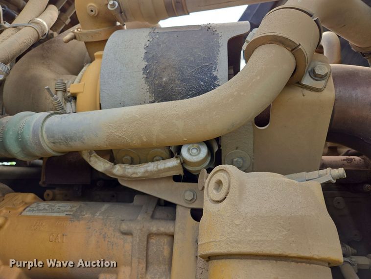 image for item EL2054 2010 Caterpillar 740 haul truck