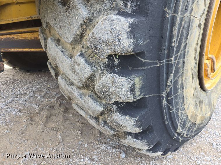 image for item EL2054 2010 Caterpillar 740 haul truck