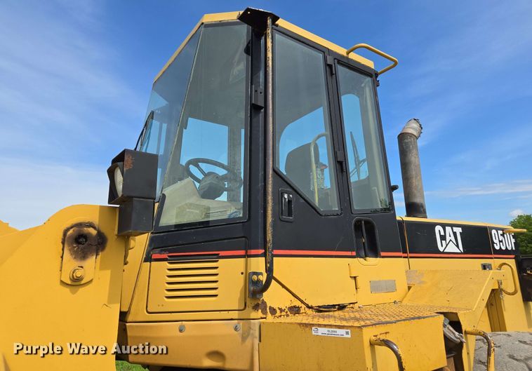 image for item EL2055 1997 Caterpillar 950F Series II wheel loader