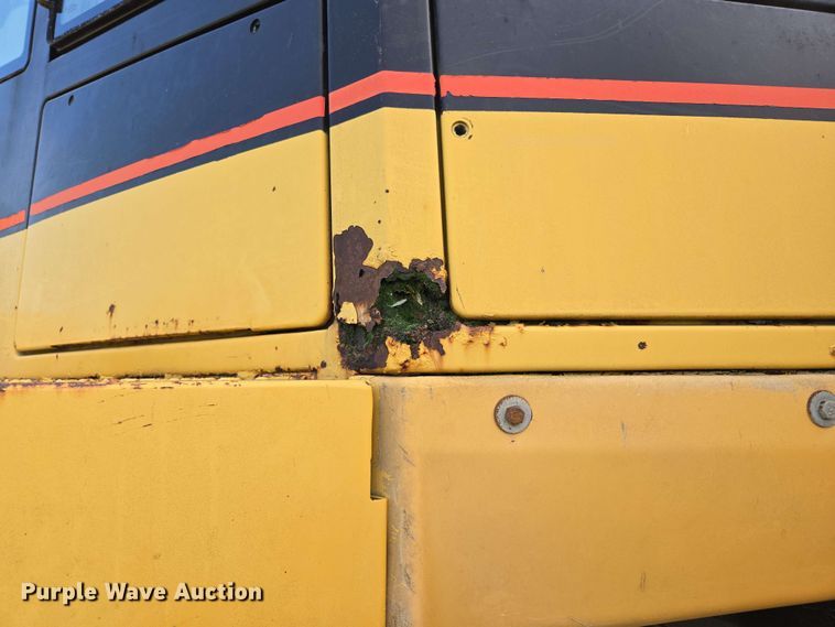 image for item EL2055 1997 Caterpillar 950F Series II wheel loader