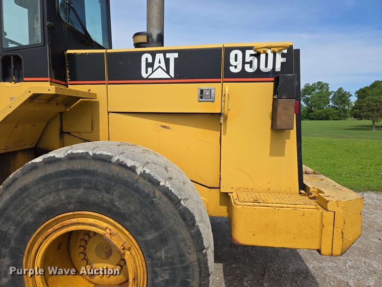 image for item EL2055 1997 Caterpillar 950F Series II wheel loader