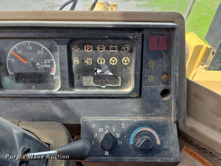 image for item EL2055 1997 Caterpillar 950F Series II wheel loader