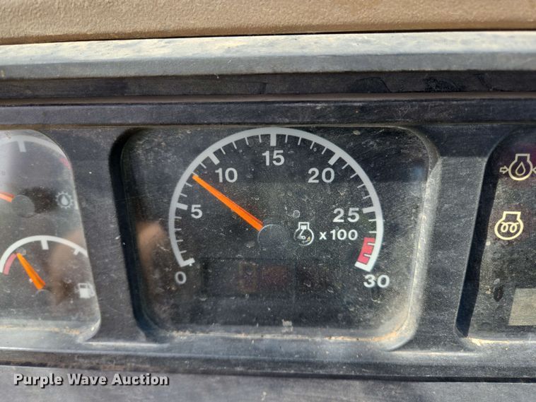 image for item EL2055 1997 Caterpillar 950F Series II wheel loader