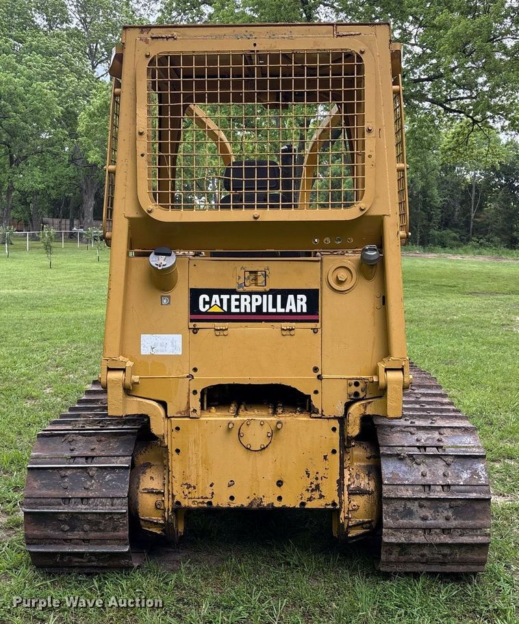 image for item EM2540 1993 Caterpillar D5C dozer