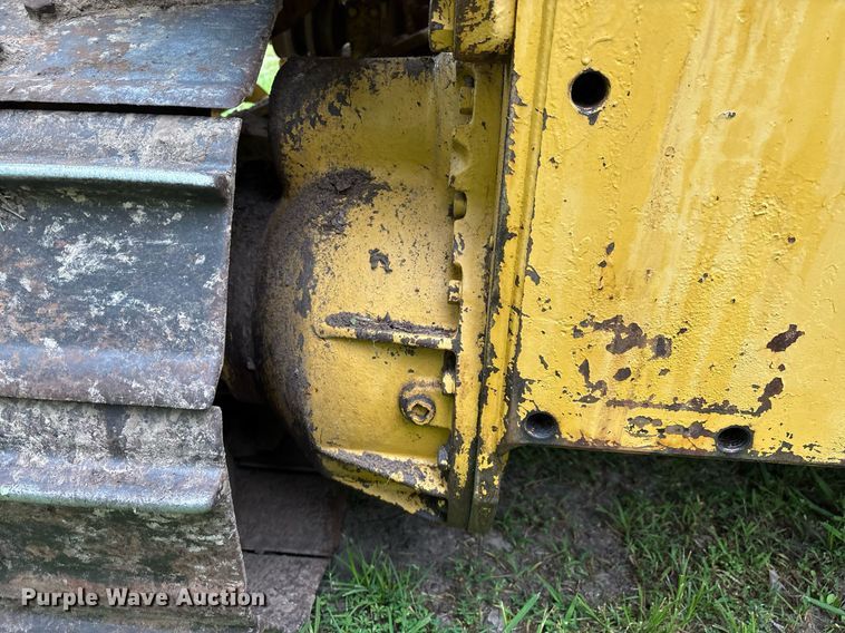 image for item EM2540 1993 Caterpillar D5C dozer