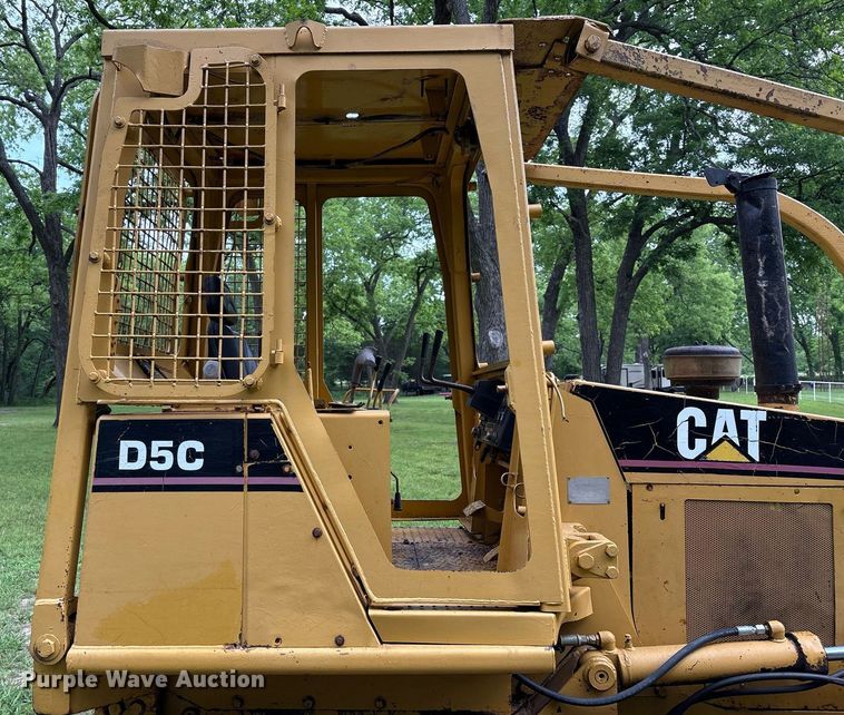 image for item EM2540 1993 Caterpillar D5C dozer