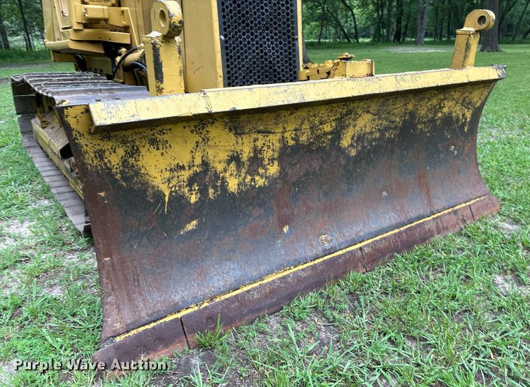 image for item EM2540 1993 Caterpillar D5C dozer