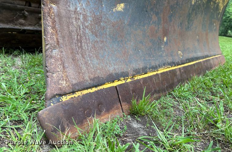 image for item EM2540 1993 Caterpillar D5C dozer