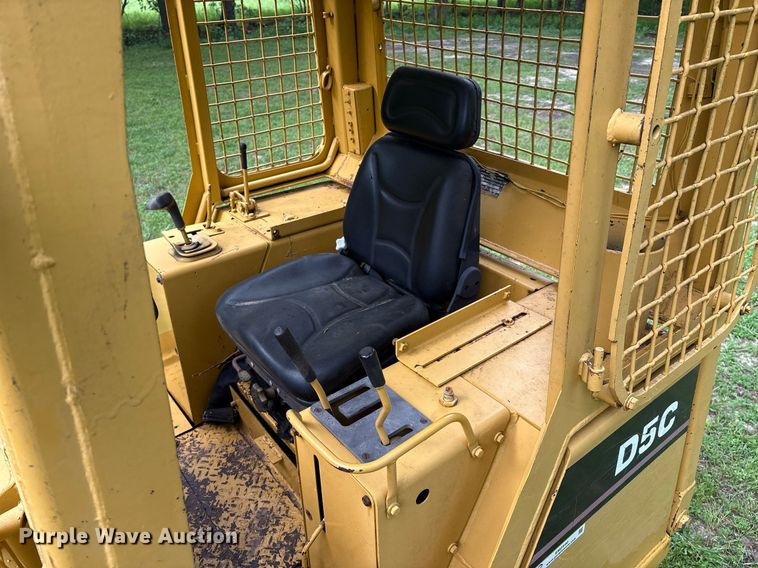 image for item EM2540 1993 Caterpillar D5C dozer