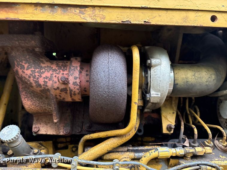 image for item EM2540 1993 Caterpillar D5C dozer