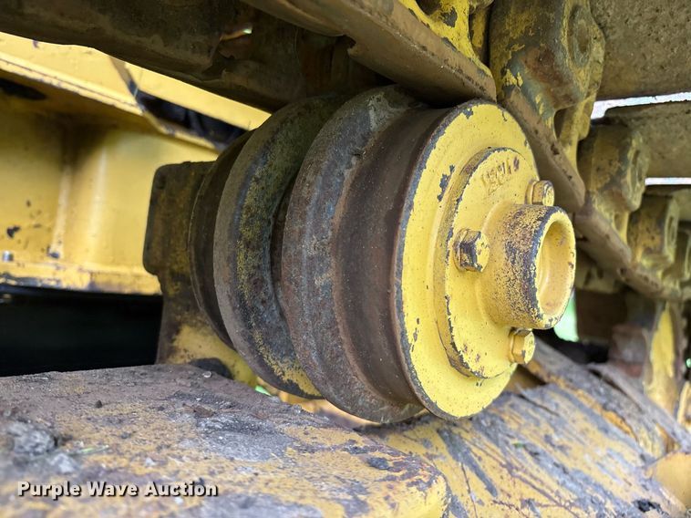 image for item EM2540 1993 Caterpillar D5C dozer