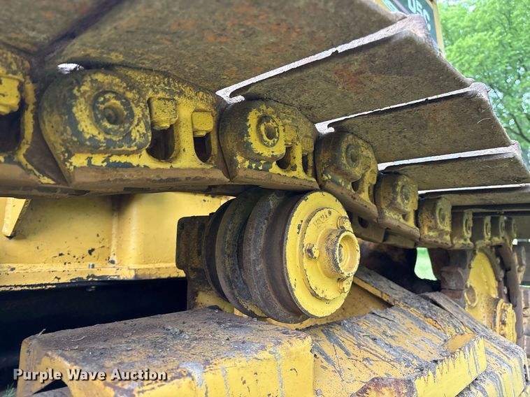 image for item EM2540 1993 Caterpillar D5C dozer