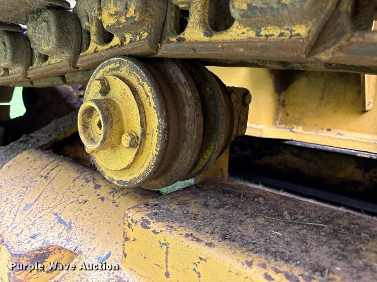 image for item EM2540 1993 Caterpillar D5C dozer