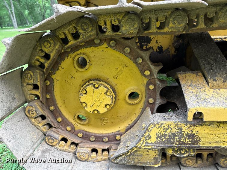 image for item EM2540 1993 Caterpillar D5C dozer