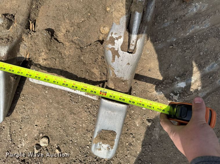 image for item EM3822 1993 Caterpillar 963 track loader