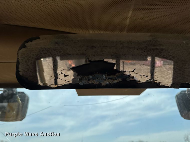 image for item EM3822 1993 Caterpillar 963 track loader