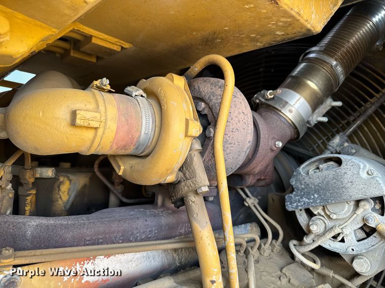 image for item EM3822 1993 Caterpillar 963 track loader