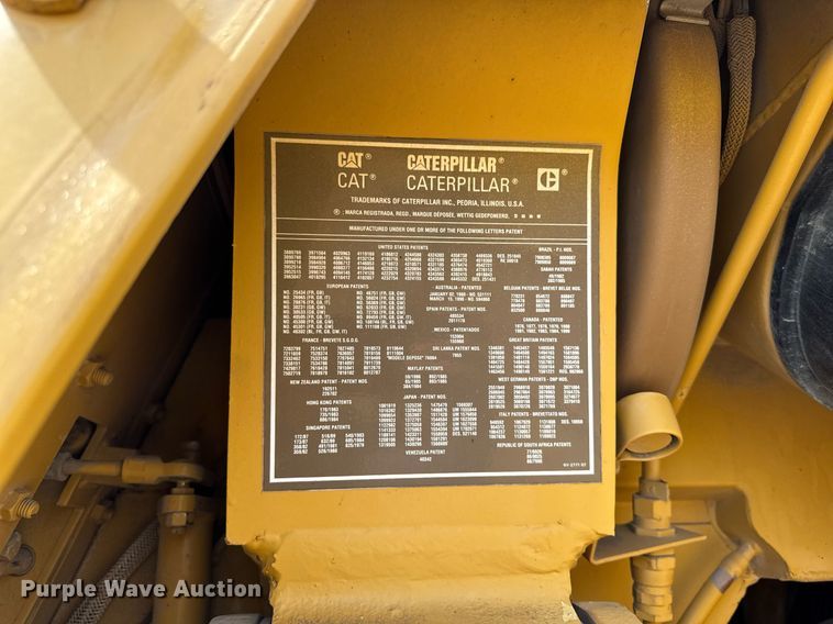 image for item EM3822 1993 Caterpillar 963 track loader