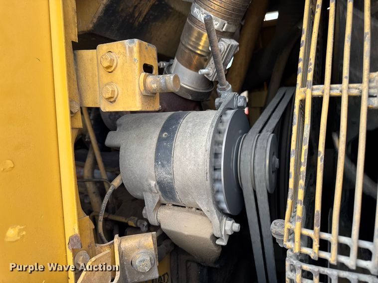 image for item EM3822 1993 Caterpillar 963 track loader