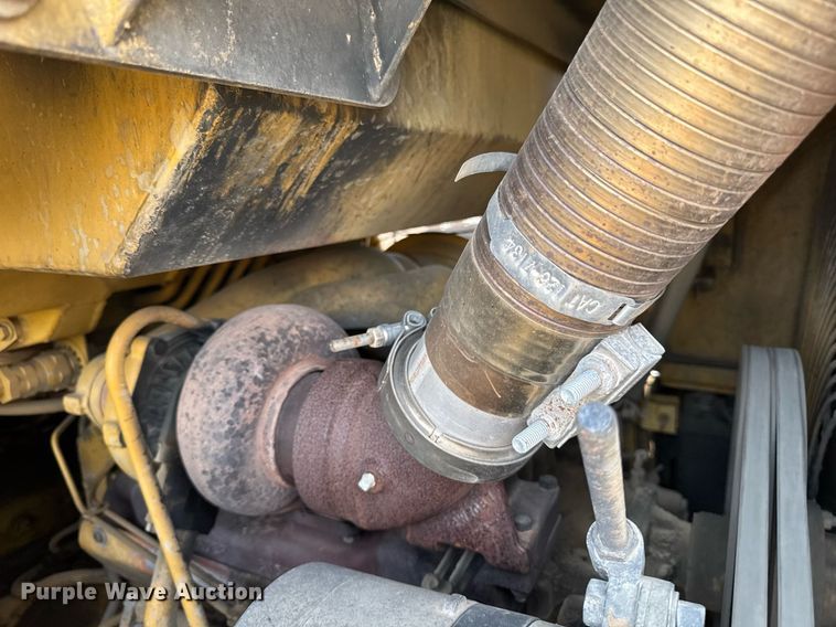 image for item EM3822 1993 Caterpillar 963 track loader