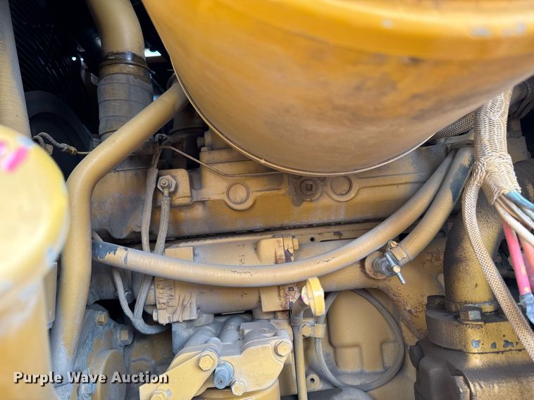 image for item EM3822 1993 Caterpillar 963 track loader