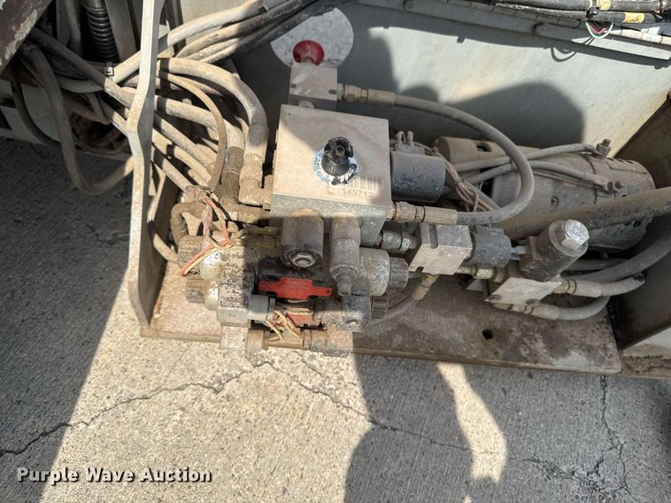 image for item EM3824 2007 SkyJack SjIII 3219 scissor lift