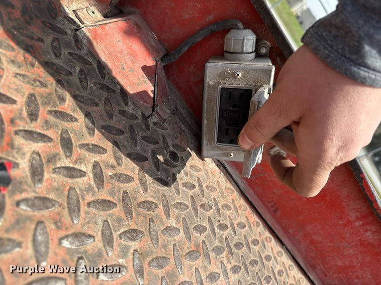 image for item EM3824 2007 SkyJack SjIII 3219 scissor lift