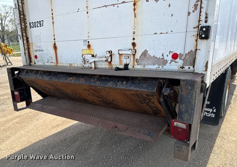 image for item EM3825 1998 Mack MS200 box truck