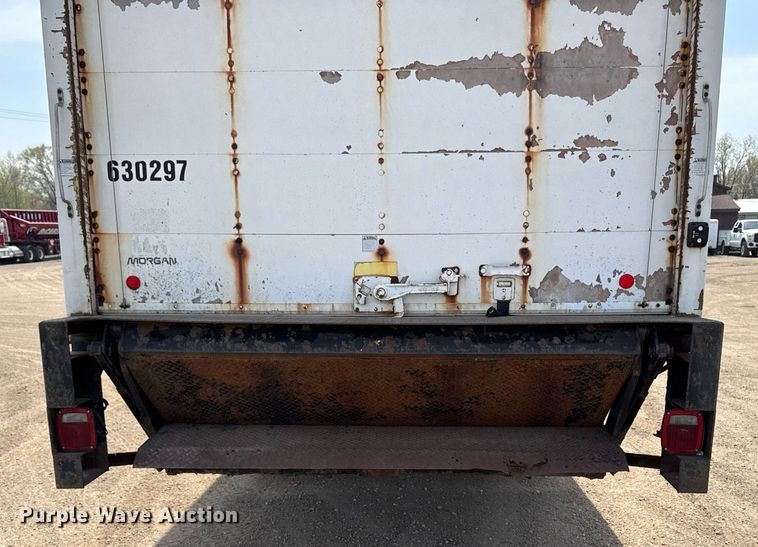 image for item EM3825 1998 Mack MS200 box truck