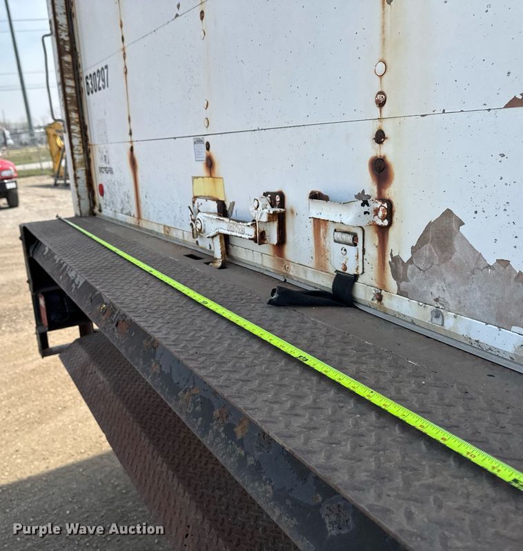 image for item EM3825 1998 Mack MS200 box truck