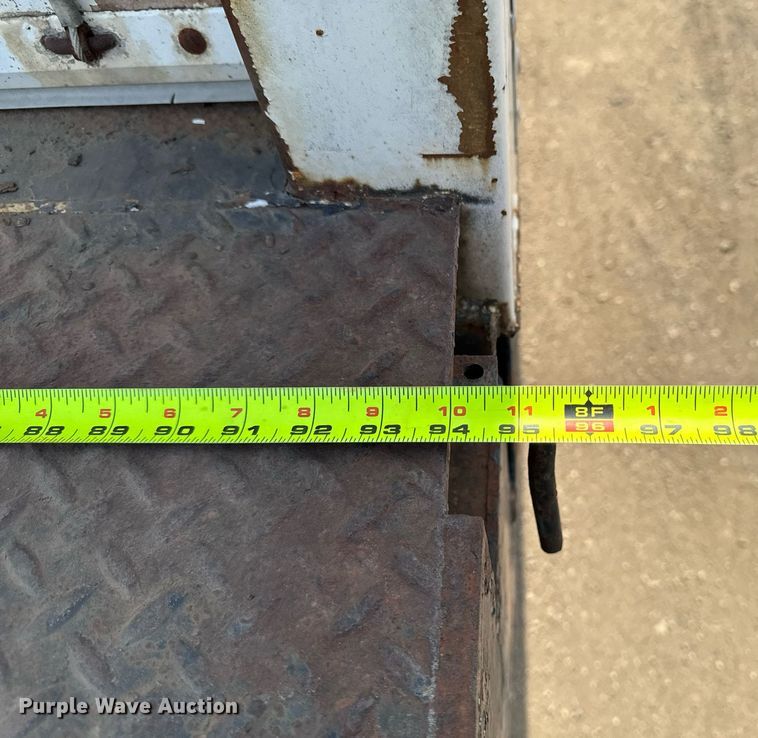 image for item EM3825 1998 Mack MS200 box truck