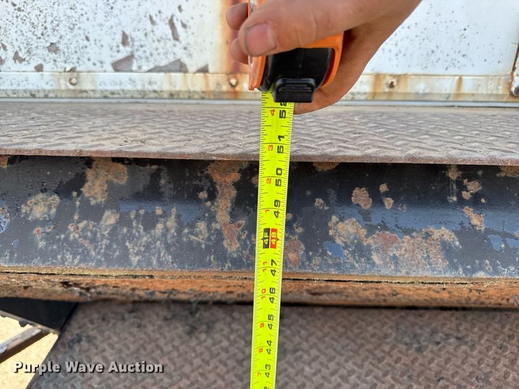 image for item EM3825 1998 Mack MS200 box truck