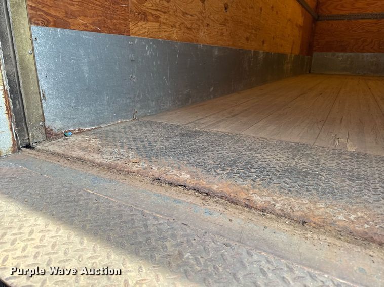 image for item EM3825 1998 Mack MS200 box truck