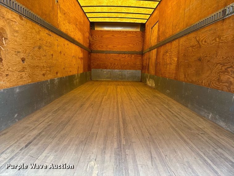 image for item EM3825 1998 Mack MS200 box truck