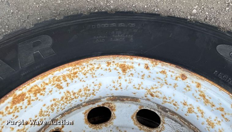 image for item EM3825 1998 Mack MS200 box truck