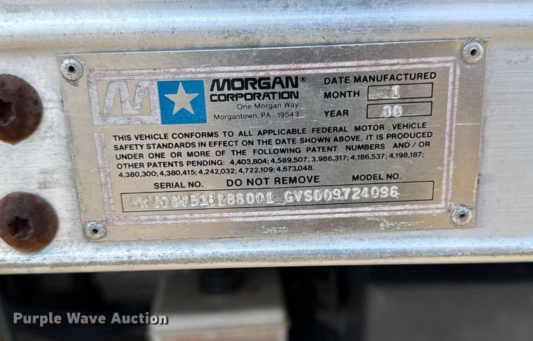 image for item EM3825 1998 Mack MS200 box truck